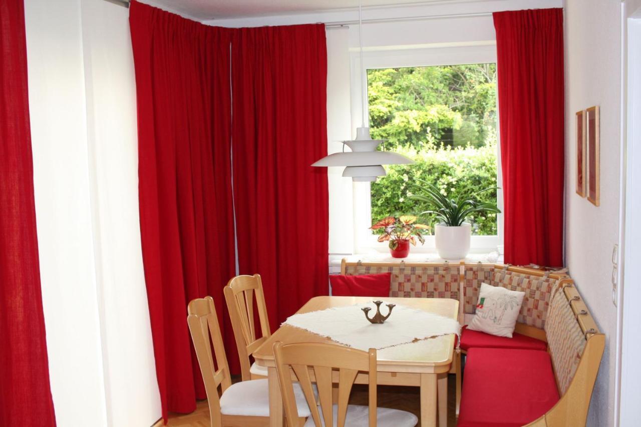 Das Blaue Haus - Ferienwohnung Schoenherr Касел Екстериор снимка